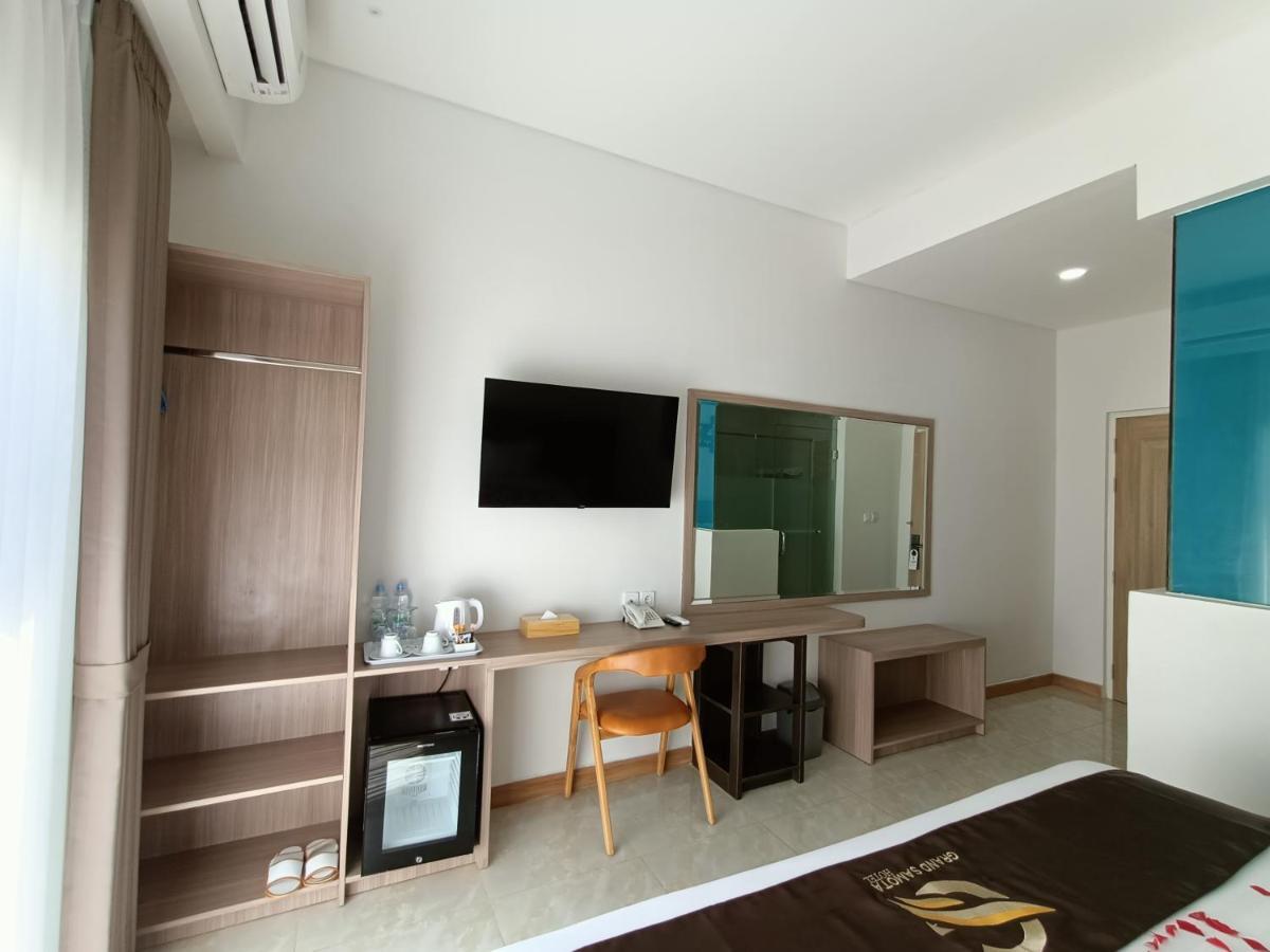 Grand Samota Hotel Sumbawa Exterior foto